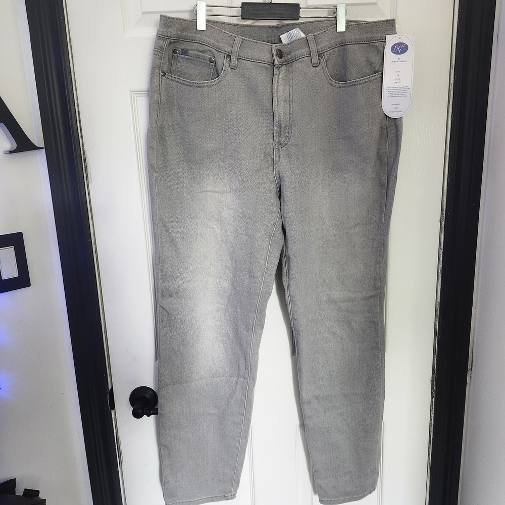 DG2 by Diane Gilman Women's Gray Straight Jeans